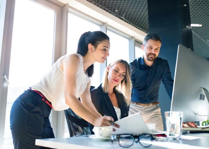 Level 5 Unit - Economics for Business